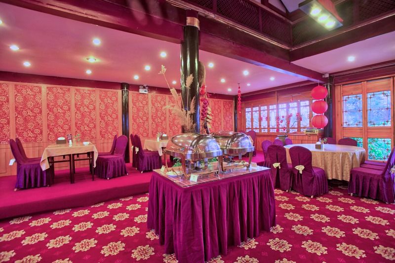 Lijiang Wangfu Hotel Exterior photo