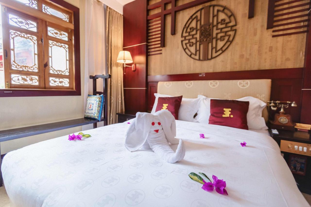 Lijiang Wangfu Hotel Exterior photo